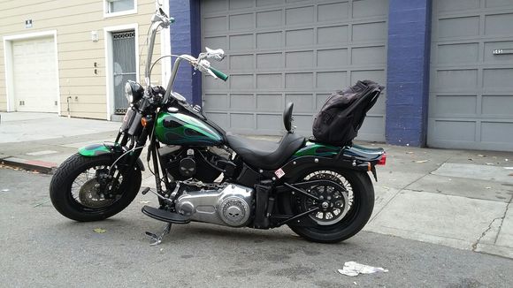 Mustang sport solo seat with backrest