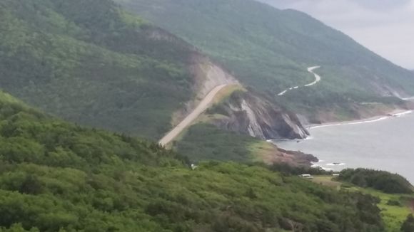 Day 6 - A zoomed in view of the trail along the waters edge.