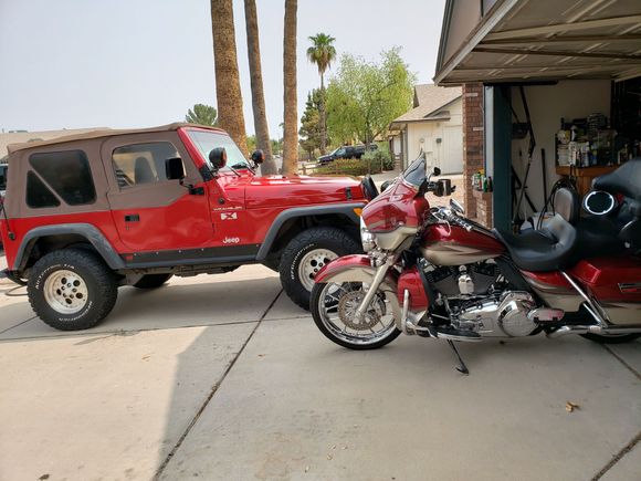 Jeep & Harley detailed