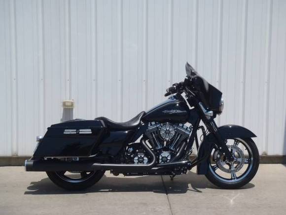 Here is the sales photo. She is pretty nice.