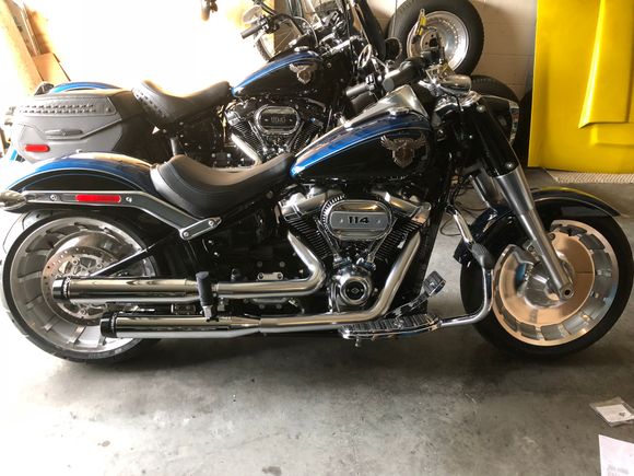 Here is my 2018 Anniversary Fat Boy with a few mods. 