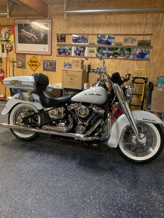 samsons exhaust, razor pack, and more chrome.