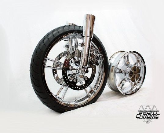 21 Inch Mad Wheels Reinforcer with Enforcer chrome rear wheel and complete chrome front end