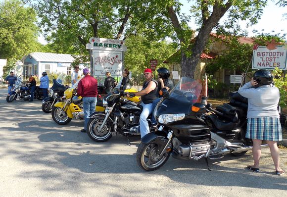 Apple Store, Medina Tx.