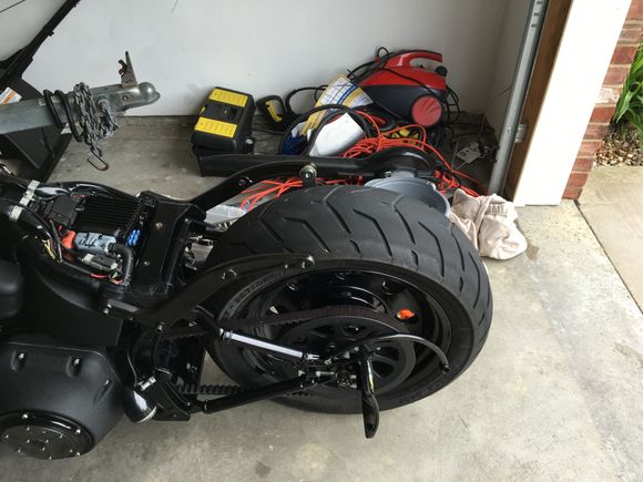 it is a tight fit but you can see it all fits.