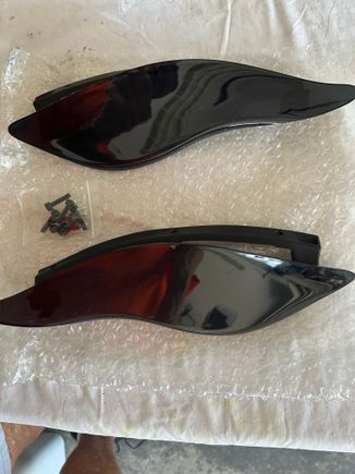 Fairing deflectors, left and right