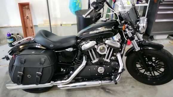 installed sundowner seat and small high flowAC