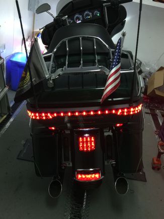 This is the factory "run" mode, and note that the incandescent center tail lamp was swapped for the HD LED version. I also hadn't gotten the Air WIng LED or the HD run/brake fender tip light yet.