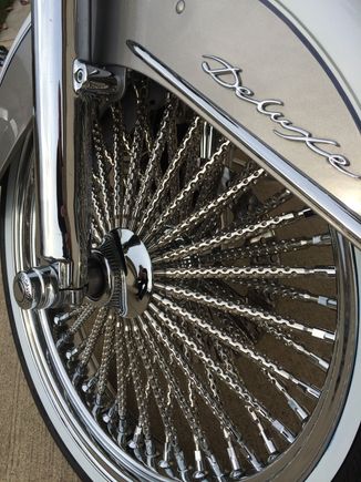 Close up of EVO spokes in case you want to go FAT spoke route.