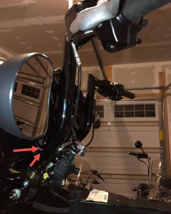 Barely any room here as the bars fan  out to 1.5" at that bend.