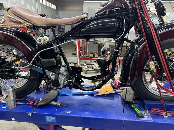 trying to fit speedo cable around the tank as don't know where stuff goes as the bike was in boxes and trying to google and look at stuff to find where and how stuff is mounted !