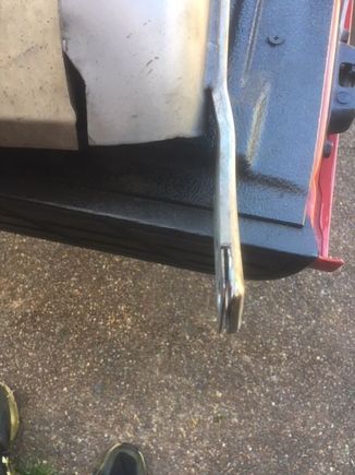 Fender struts cover up the hole for the softail solo seat. Had to improvise