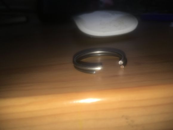 JE site says not to use a srewdriver, but does not mention any tool.