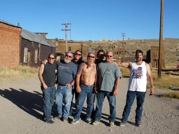 i obviously didnt want to get to close after 5 days on the road. bodie ghost town, lotta dirt road...