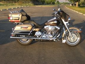 My '04 Ultra, Punched out to 95", stage two, roller rockers and cam upgrade. Vance and Hines exhaust.