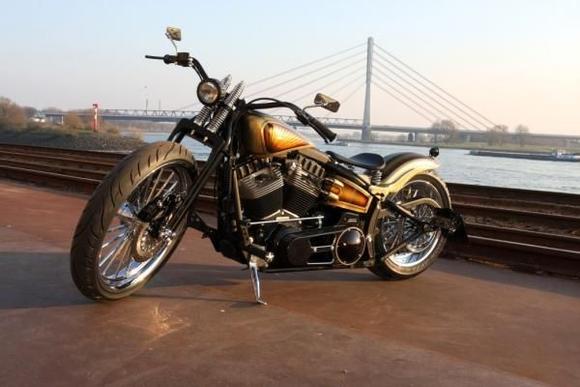 Thunderbike CCE Softtail Blackline