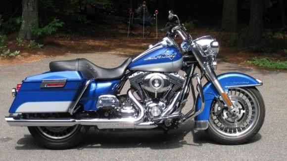 2010 road king right