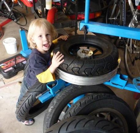 Uh, Gwampa, what size tire didja think you needed?