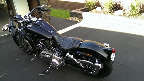 Harley dyna streetbob 1
