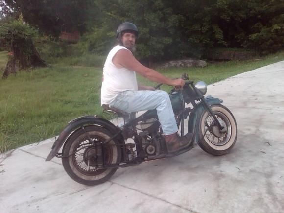 Captain Itch and his 46 Indian