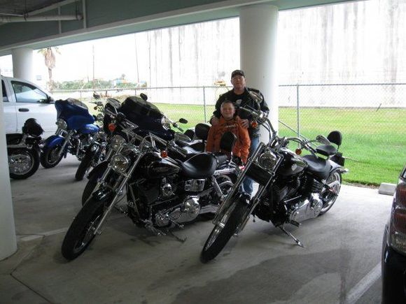 We pulling into Galveston around 04:00, arriving at Moody Gardens.