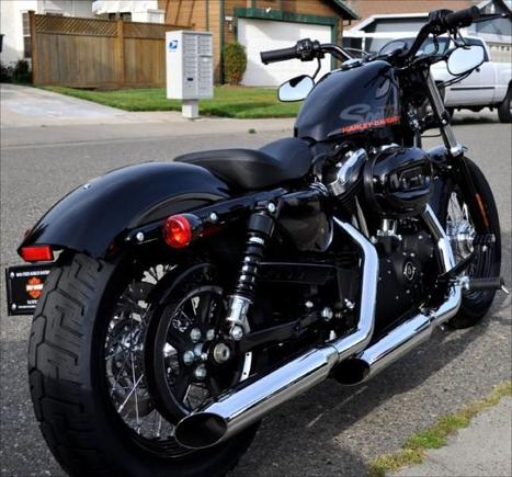 My girlfriend's Harley Forty-Eight