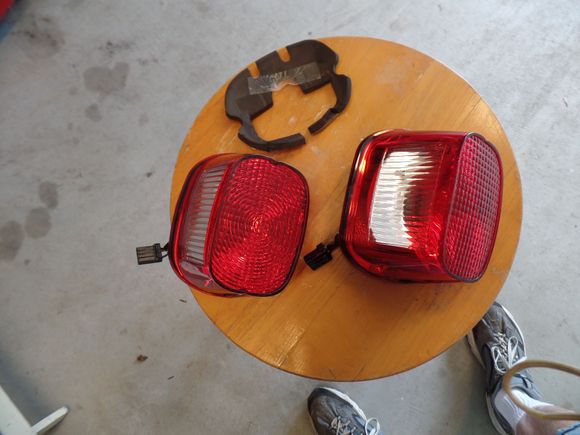 Stock tail light assy 2 ea