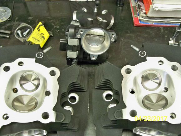 1.9 ...1.62 heads ....flow 270 intake side , 233 ex