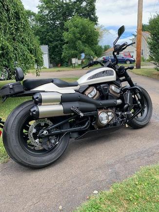 Waiting for Harley to produce radiator guard.