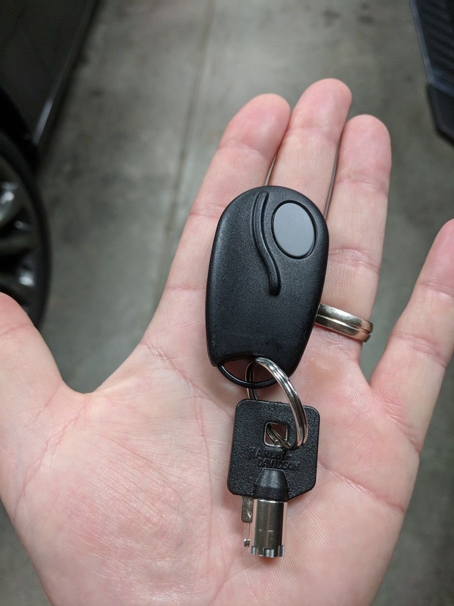 Harley garage door opener - Harley Davidson Forums