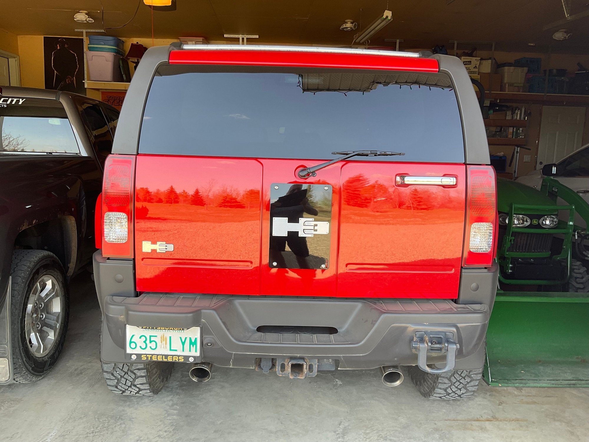 I prefer no spare tire. I only do city driving so no need to carry the spare.
