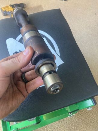 Notch in the shaft to keep it in time with the gear.  