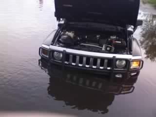 H3 sunk 4. Thats not my finger on the bottom of the frame thats the shore