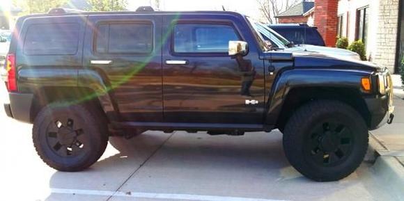 PlastiDipped H3x wheels, 295/70R18s