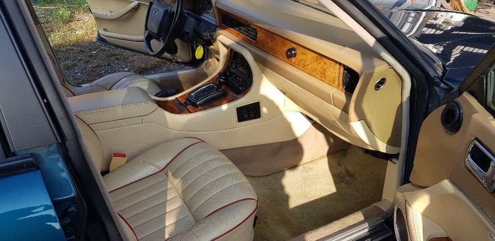 1993 Jaguar XJ6 - Xjr 1993 4.0 lhd - Used - VIN JPALD4AD680487 - 110,000 Miles - 6 cyl - 2WD - Automatic - Sedan - Blue - Brescia, Italy