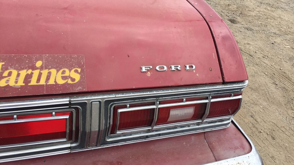 1976 Ford Elite - 1976 ford grand t elite - Used - VIN 6G21H186580 - 13,825 Miles - 8 cyl - Automatic - Coupe - Red - Temple Hills, MD 20784, United States