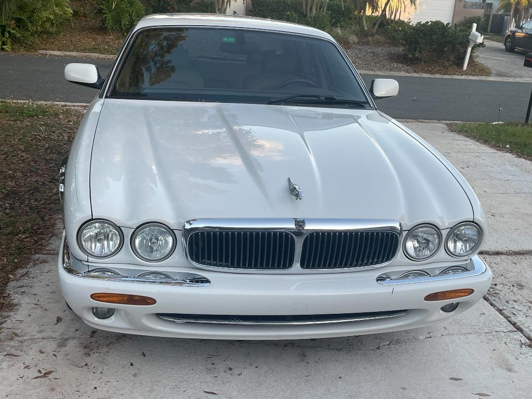 2001 Jaguar XJ8 - 2001 XJ8 LWB X308 w/XJR Wheels 100K miles - Used - VIN SAJDA23C81LF27448 - 100,000 Miles - 8 cyl - 2WD - Automatic - Sedan - White - Clearwater, FL 33764, United States