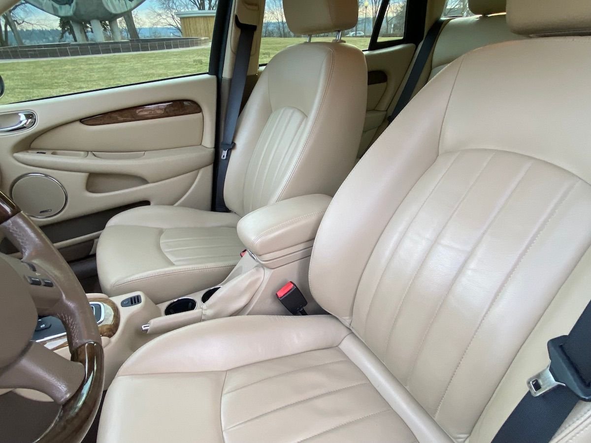 2006 Jaguar X-Type - 2006 X-Type Sportwagon (Estate), 3.0 V6 AWD Luxury Edition - Used - VIN SAJWA54A06WE90134 - 32,746 Miles - AWD - Automatic - Edmonton, AB T6G2A4, Canada