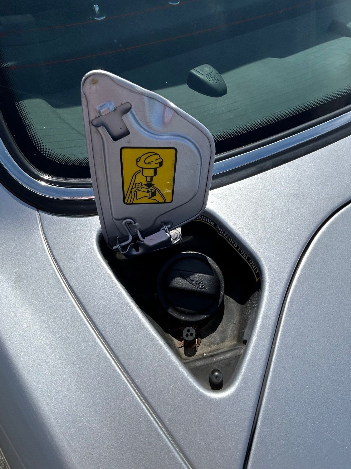 2000 Jaguar XJ8 - Amazing 2000 Jaguar XJ8 L Sport Silver Sedan w/ 111K Miles pure So. California Car - Used - VIN SAJDA23C4YLF06834 - 111,000 Miles - 8 cyl - 2WD - Automatic - Sedan - Silver - Redondo Beach, CA 90277, United States