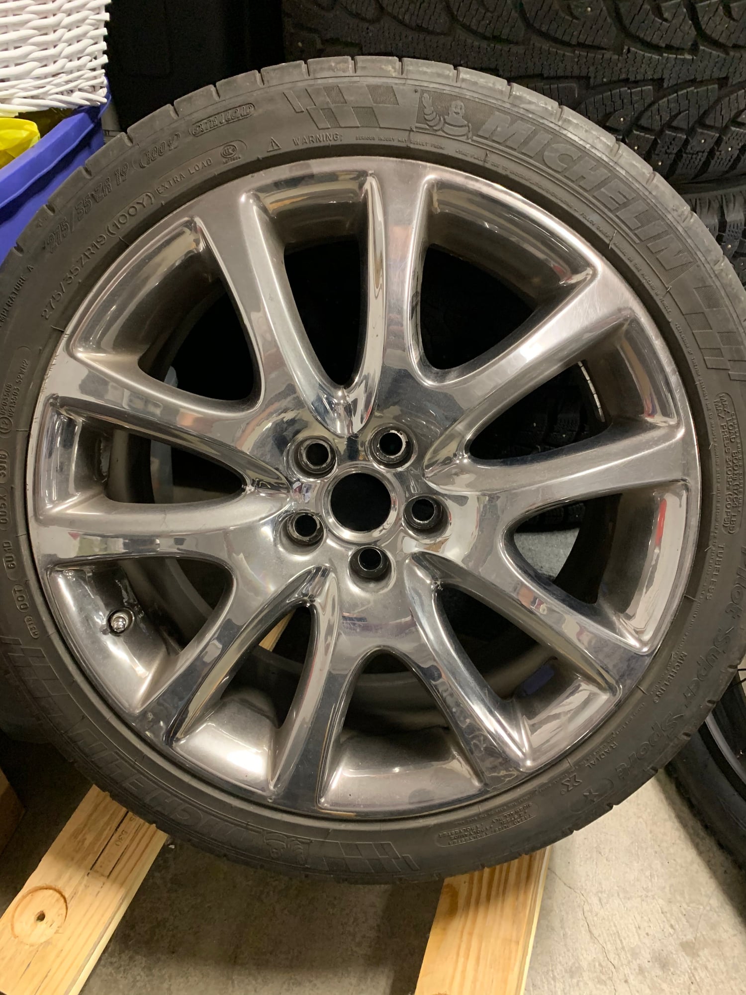 Wheels and Tires/Axles - X350/X358 Polaris Wheels + Pilot Super Sports - Used - 2004 to 2009 Jaguar XJ8 - Seattle, WA 98101, United States