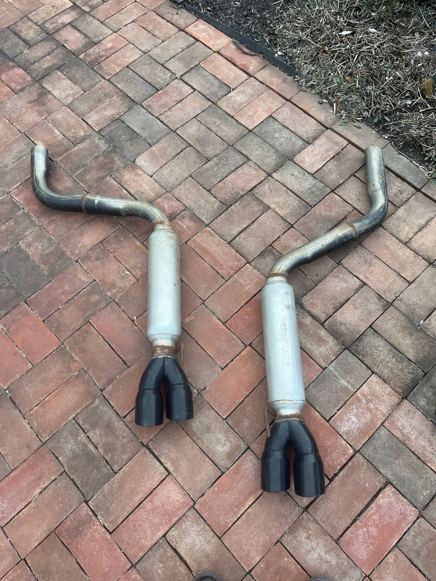 Engine - Exhaust - Paradox mufflers with quad tips. Can be made to fit any model - Used - 2009 to 2026 Jaguar XF - Philadelphia, PA 19104, United States