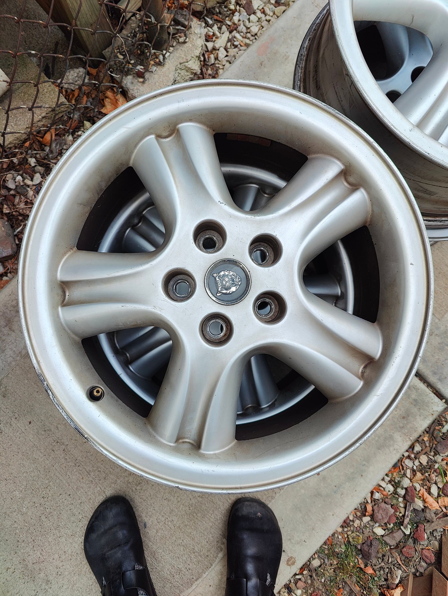 Wheels and Tires/Axles - XJR 18" Penta Wheels - Used - 1997 to 2003 Jaguar XJR - 1997 to 2003 Jaguar XJ8 - Chicago, IL 60609, United States