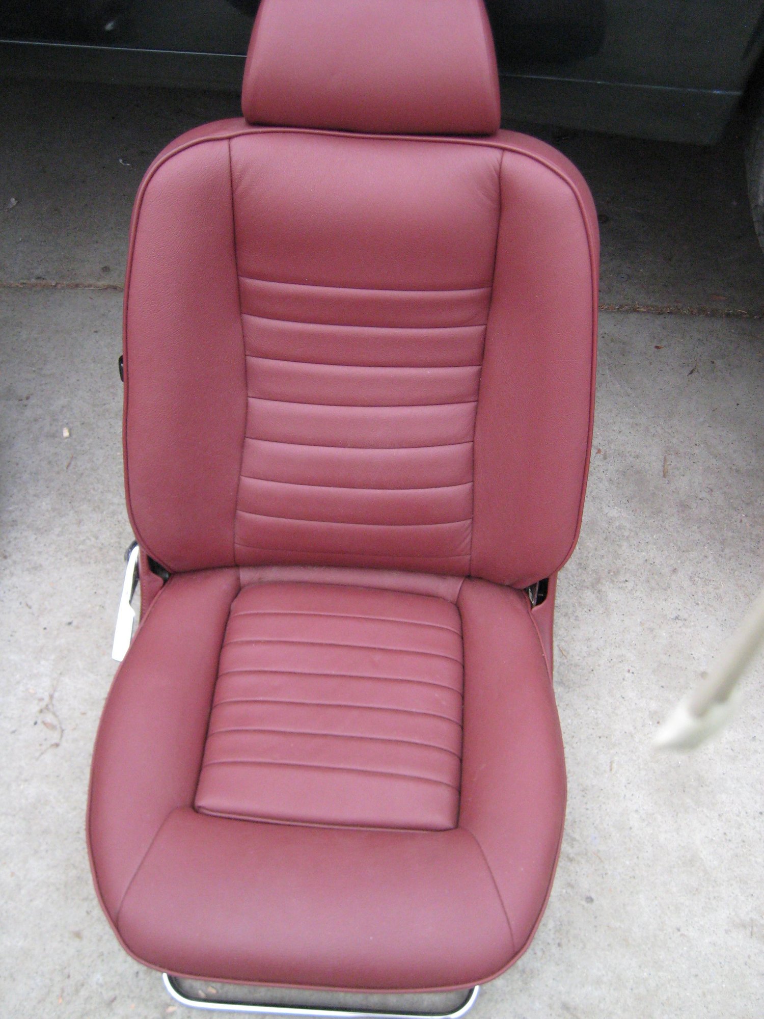 Interior/Upholstery - Jaguar XJS Red Leather  Front Seats, with rails- Trim code CEM- Beautiful - 76-86 - Used - 1976 to 1987 Jaguar XJS - San Francisco, CA 94116, United States