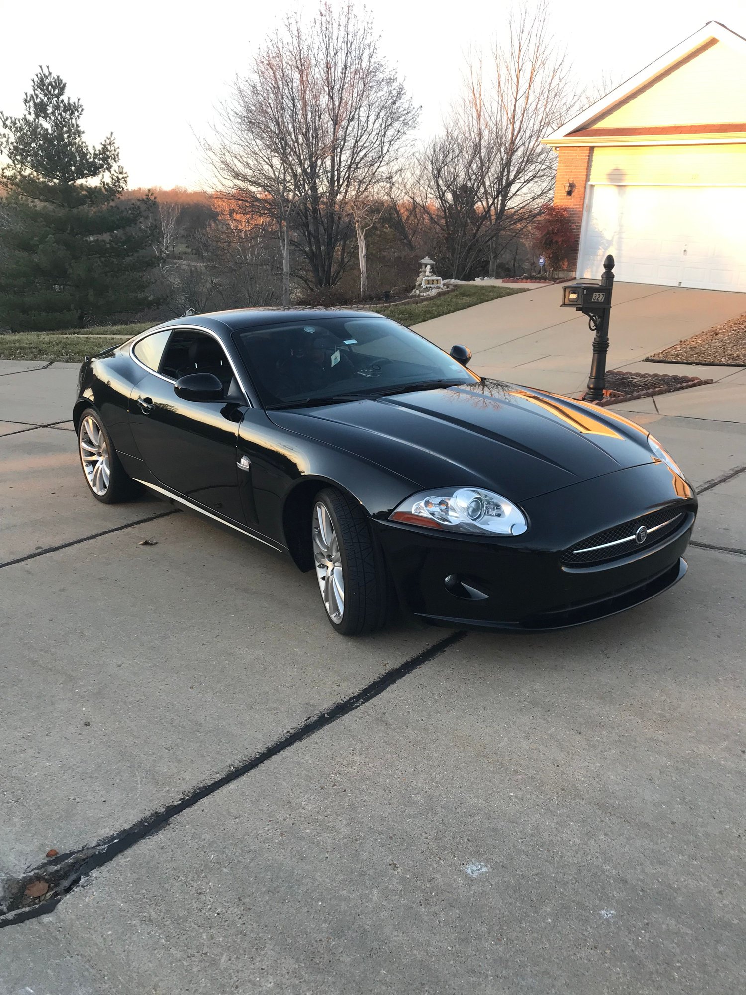 2007 Jaguar XK - Low mileage 2007 Jaguar XK - Used - VIN SAJDA43BX75B05875 - 30,100 Miles - 8 cyl - 2WD - Automatic - Coupe - Black - St Louis, MO 63011, United States