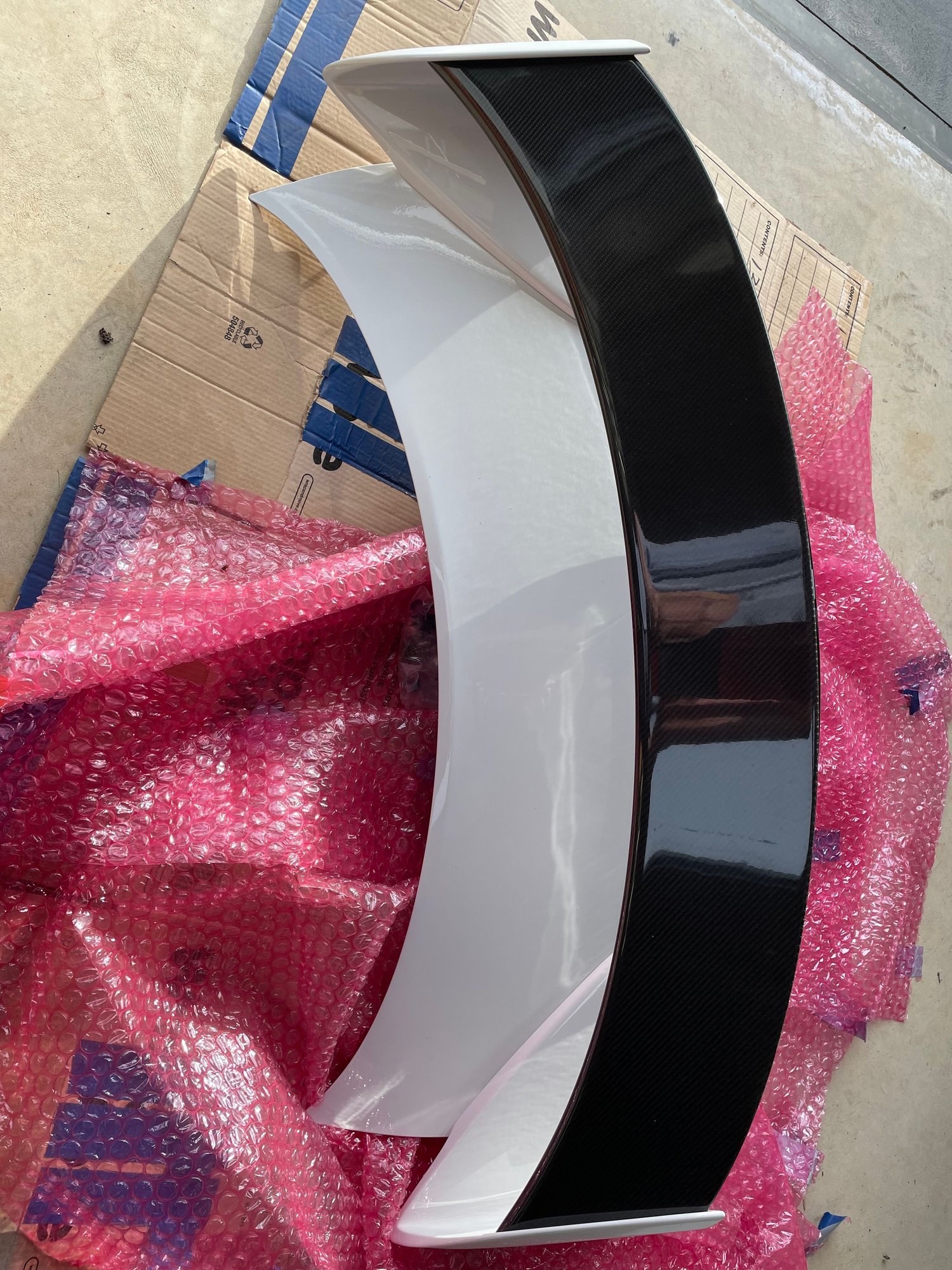 Exterior Body Parts - XFR-S bootlid with carbon fibre spoiler - Used - 2013 to 2015 Jaguar XFR-S - Ballarat, Australia