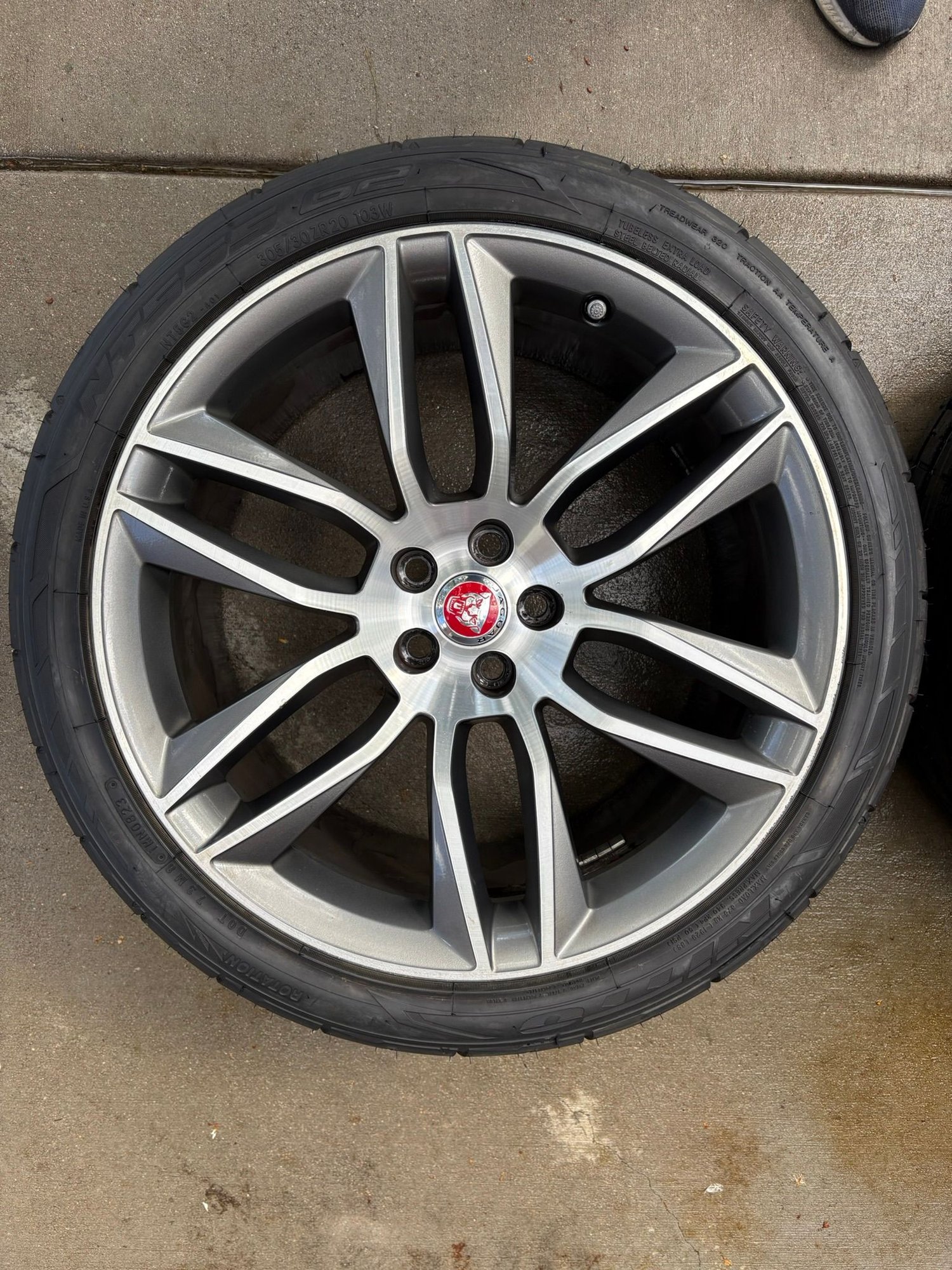 Wheels and Tires/Axles - Jaguar F-Type Gyrodyne Diamond Cut Wheels - Used - 2015 to 2027 Jaguar F-Type - Denver, CO 80228, United States