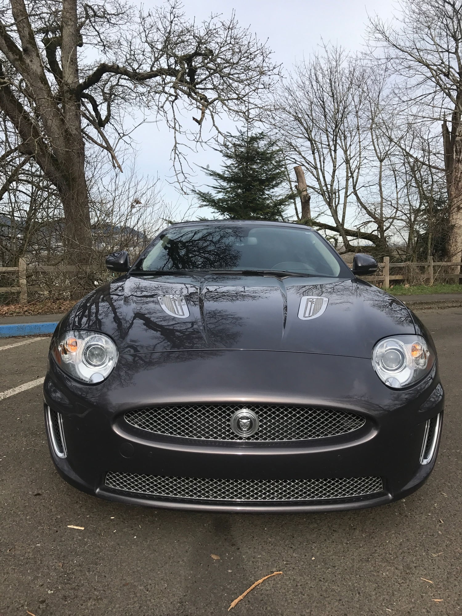 2010 Jaguar XKR - 2010 XKR Convertible - Used - VIN SAJWA4EC8AMB38627 - 108,000 Miles - 8 cyl - 2WD - Automatic - Convertible - Gray - Portland, OR 97202, United States