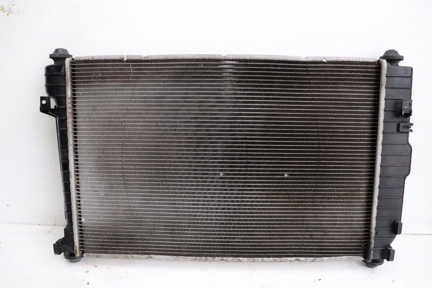 OE Aston Radiator (Plastic End Tanks) Bumper side