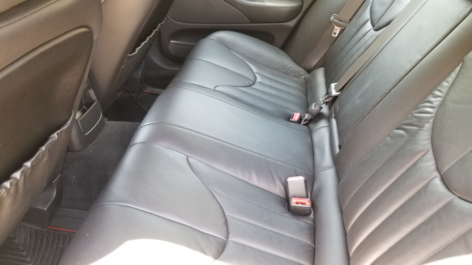 2000 Jaguar S-Type - Original Owner S Type - Used - VIN SAJDA01C6YFL12308 - 37,800 Miles - 6 cyl - 2WD - Automatic - Sedan - Black - Edwardsville, IL 62025, United States