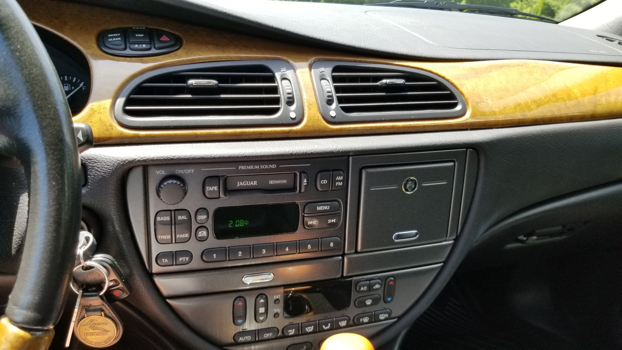 2000 Jaguar S-Type - Original Owner S Type - Used - VIN SAJDA01C6YFL12308 - 37,800 Miles - 6 cyl - 2WD - Automatic - Sedan - Black - Edwardsville, IL 62025, United States